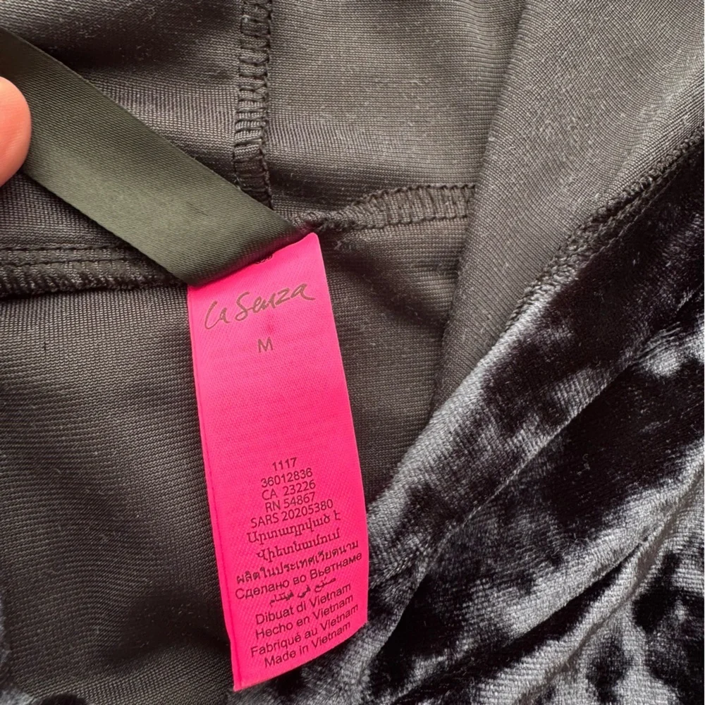 La Senza Black Crushed Velvet Velour Full Zip Cropped Y2K Track Sweater M - Picture 10 of 11